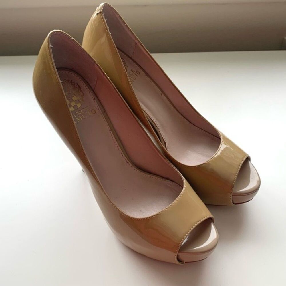 Vince Camuto Tan Patent Leather Stilettos Peep Toe Size 7.5 Women